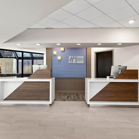 Holiday Inn Express Princeton Southeast By Ihg Plainsboro Bagian luar foto