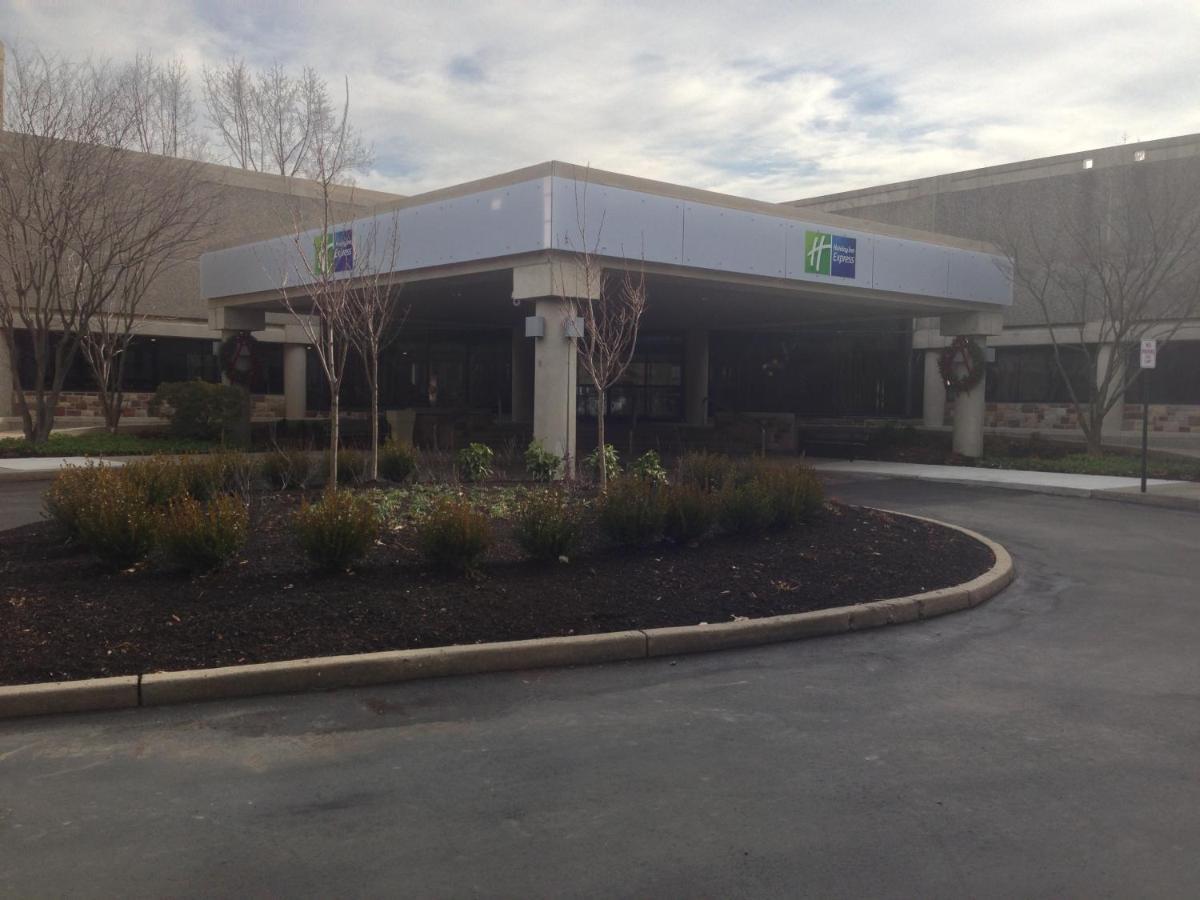 Holiday Inn Express Princeton Southeast By Ihg Plainsboro Bagian luar foto