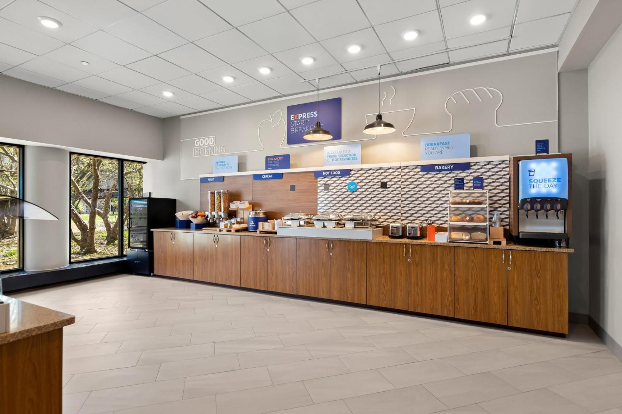 Holiday Inn Express Princeton Southeast By Ihg Plainsboro Bagian luar foto