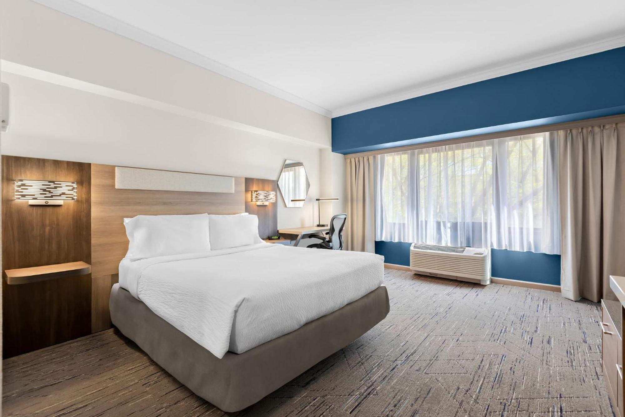 Holiday Inn Express Princeton Southeast By Ihg Plainsboro Bagian luar foto